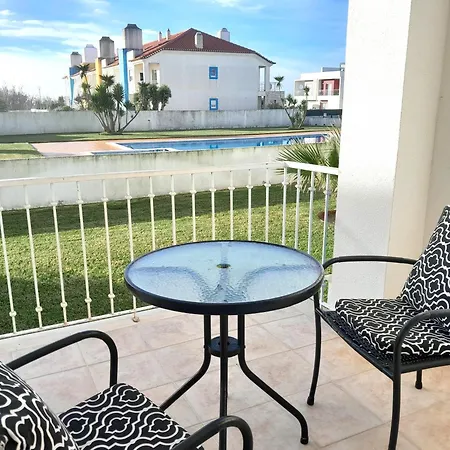 Apartment Palmeiras - T1 Com Piscina