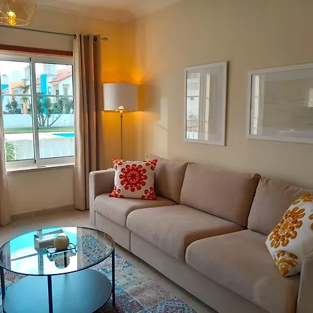 Apartment Palmeiras - T1 Com Piscina