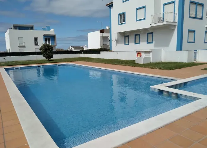 Palmeiras - T1 Com Piscina *