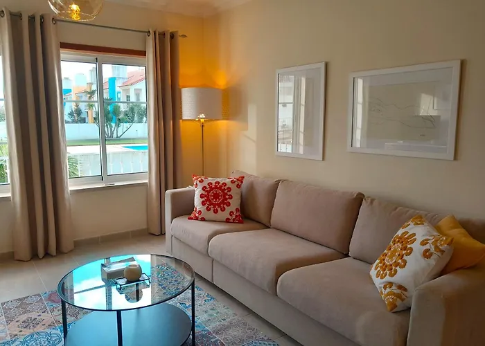 Apartment Palmeiras - T1 Com Piscina