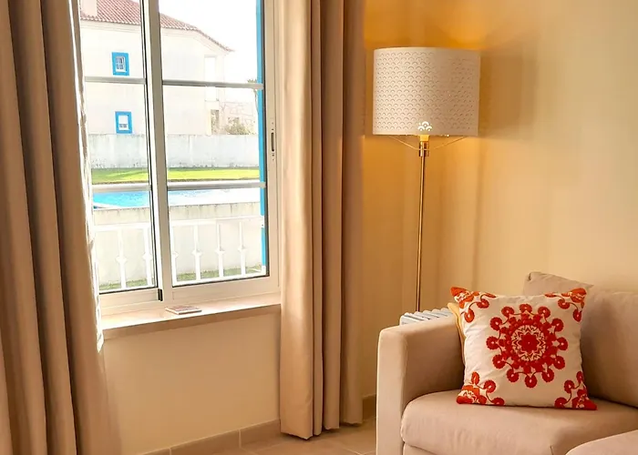 Apartment Palmeiras - T1 Com Piscina